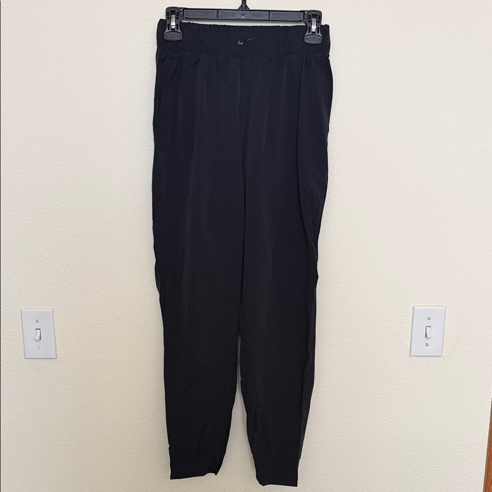 Nike Dri Fit Bliss Luxe 7/8 Pant